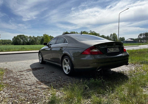 Mercedes-Benz CLS cena 67500 przebieg: 131000, rok produkcji 2008 z Żyrardów małe 172